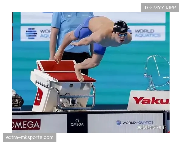 潘展乐训练完直接去吃十块钱盒饭，网友吵翻了